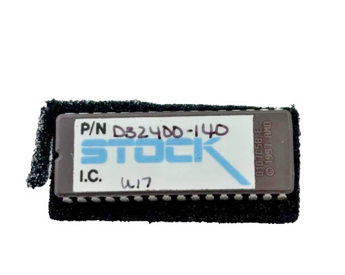 Stock D82400-140 Integrated Circuit