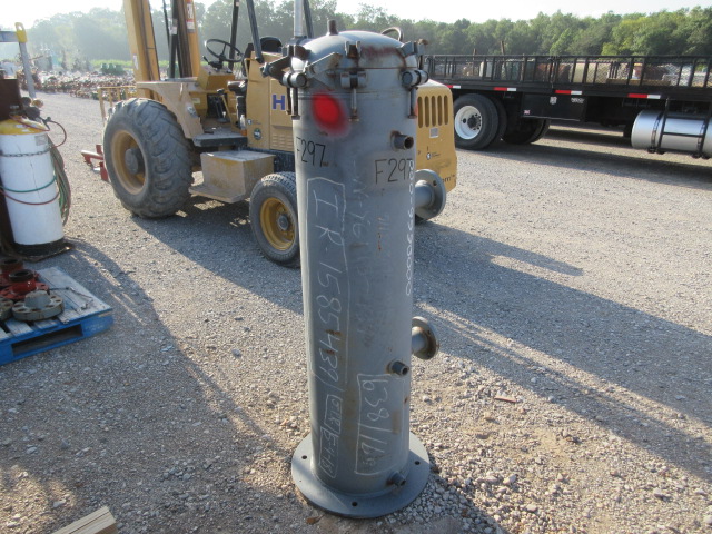 Exterran Glycol Filter 16" OD x 4'11" LG YGT15-137 — product image 9 of 10