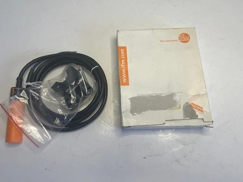 IFM Efector IA5054 Inductive Proximity Sensor — primary product image