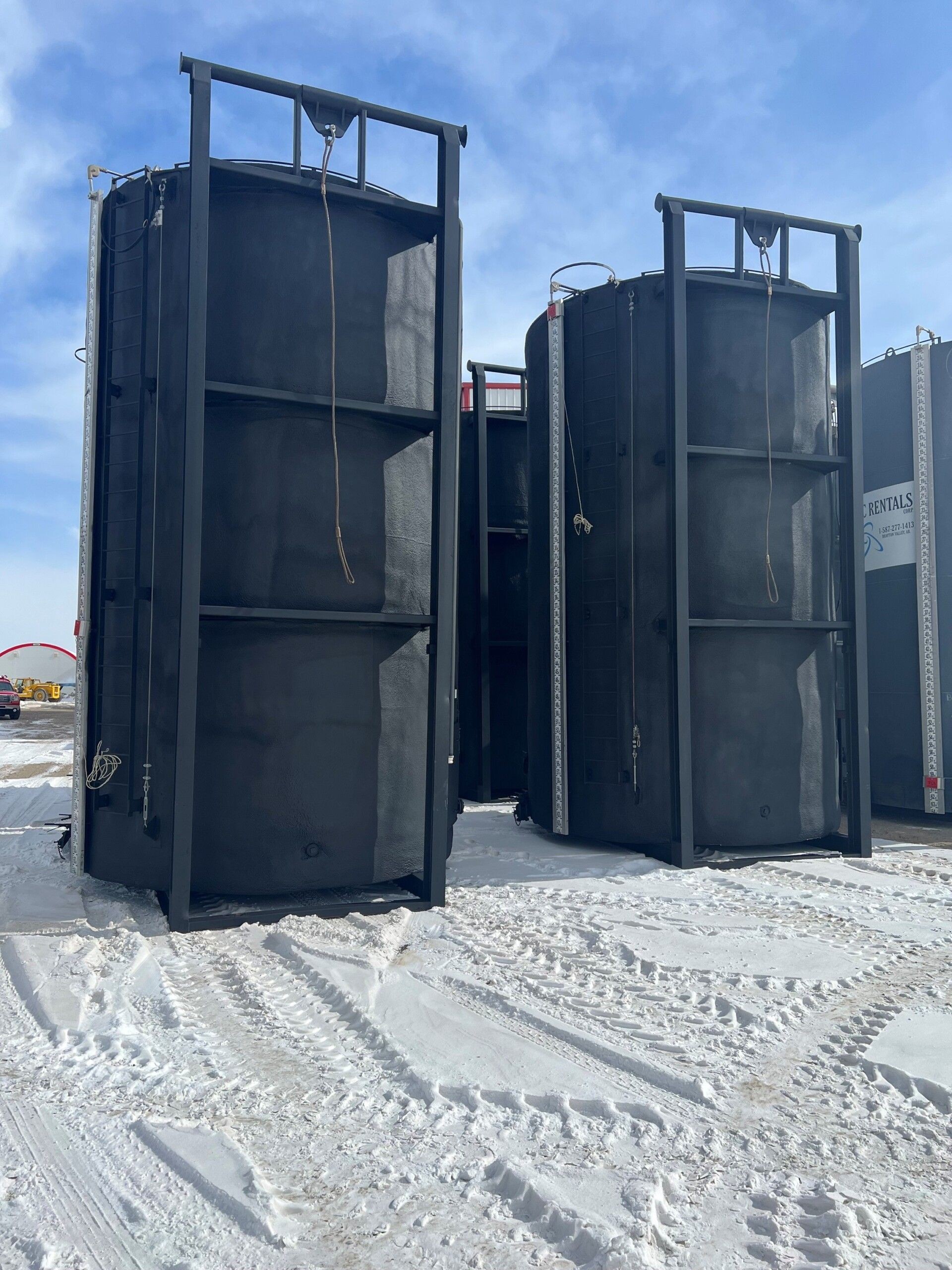 Fully Refurbished 400 BBL Insulated Tanks — product image 5 of 6