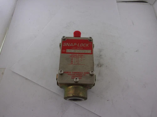 Namco Controls Snap-Lock Short Travel Limit Switch EA130-14200 — product image 4 of 4