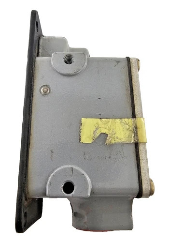 NAMCO Controls Snap-Lock Limit Switch EA040-11100 — product image 3 of 7