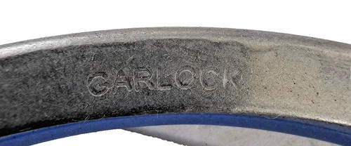 Garlock Klozure Silicone Oil Seal 21095-3592, 8" Shaft, 9" Bore, 5/8" Width — product image 3 of 5