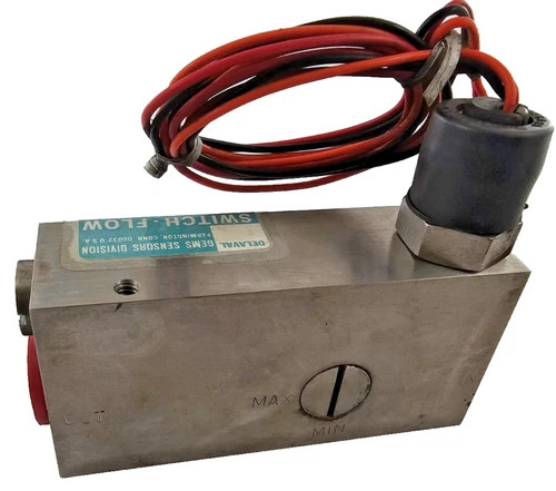 Gems Sensors FS-10798 Adjustable Liquid Flow Switch, 0.5-20 GPM, 1/2" NPT — product image 5 of 6