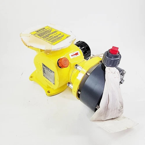 Milton Roy LMI Series G Metering Pump SD72XNP 25 GPH 100 PSI — product image 3 of 9