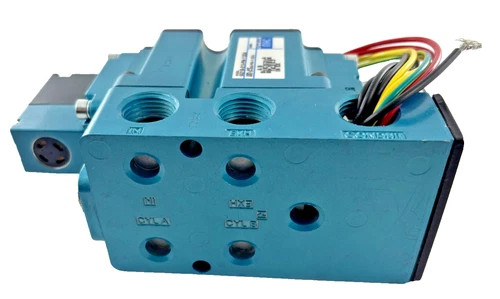 MAC Valves 6521B-213-PM-112DA Solenoid Valve — product image 4 of 7