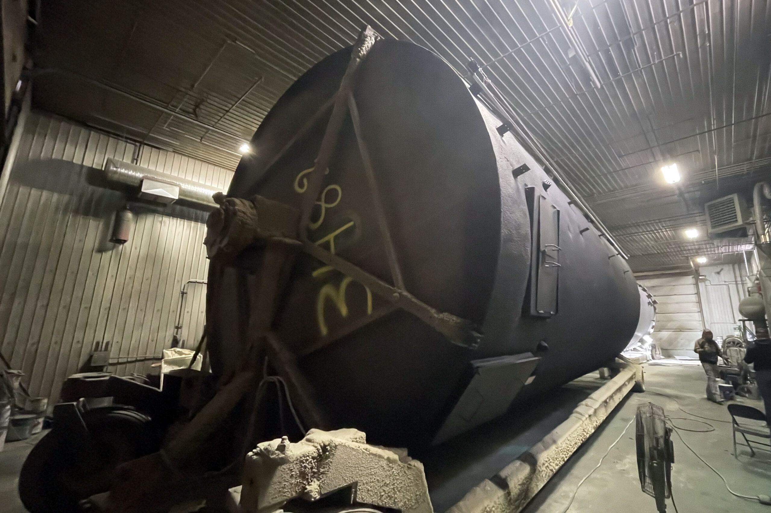 New 1000 BBL Production & Sales Tanks (Insulated) — product image 4 of 6