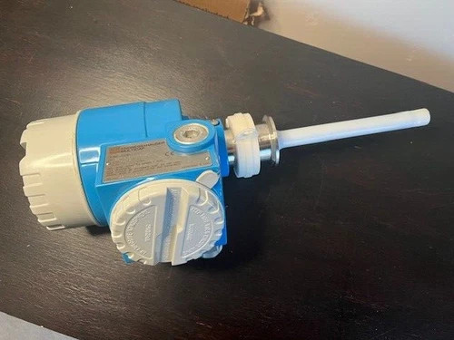 Endress+Hauser Multicap DC 12TA-K11FG1BKS1 6" Capacitive Level Transmitter — primary product image
