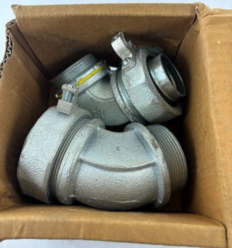 Eaton Crouse-Hinds LT15090G 1-1/2" 90-Degree Liquidtight Grounding Connector without Insulated Throat (Quantity 2) — product image 2 of 5