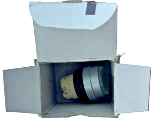 Square D 9001 D4Y1W Illuminated Push Button Operator Lens — product image 4 of 5