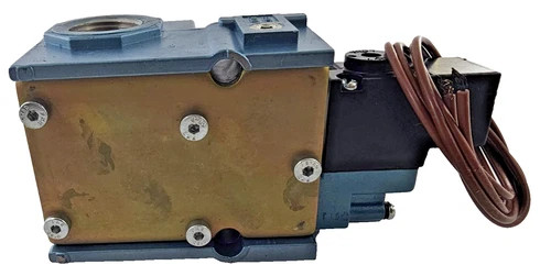 MAC Valves 56C-17-841CA Solenoid Valve with 130B-841CAAA Solenoid, 125VDC — product image 6 of 7