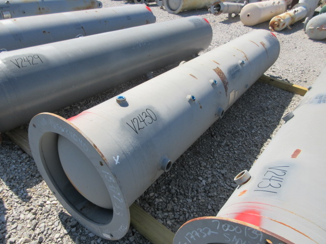 RCH Industries Vertical 2-Phase Separator 24" OD x 10' — product image 3 of 12