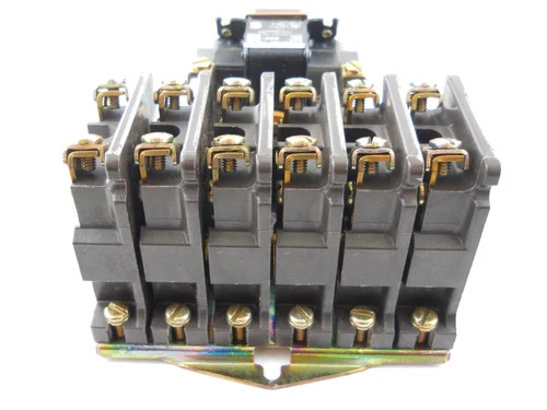Joslyn Clark 5U6-76 Bulletin 7305 Type PM Control Relay with TB113-1 Coil — product image 3 of 7