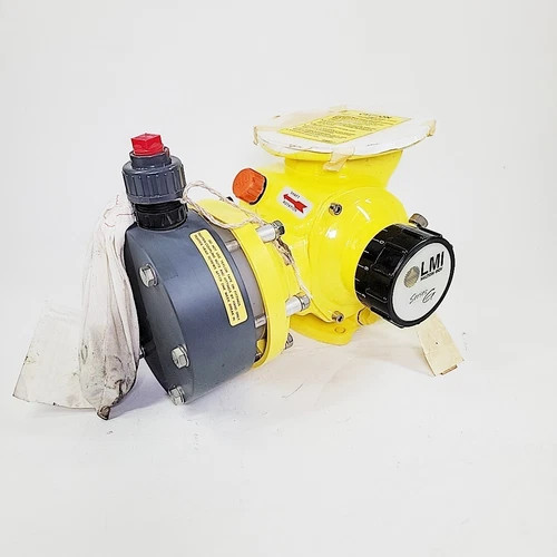 Milton Roy LMI Series G Metering Pump SD72XNP 25 GPH 100 PSI — product image 8 of 9