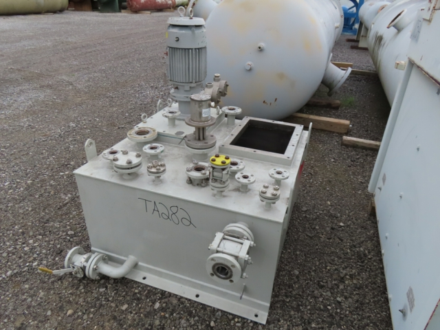 Custom Hydraulic Power Unit TA282 with 5HP Motor and Immersion Heaters — product image 4 of 10