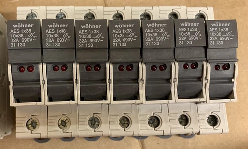 Wöhner AES 1x38 32 Amp Midget Fuse Holder 400/690 Volt DIN Rail (Lot of 8) — primary product image