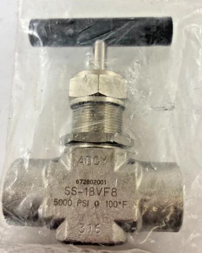 Swagelok SS-18VF8 Manual Stainless Steel Needle Valve — product image 3 of 3