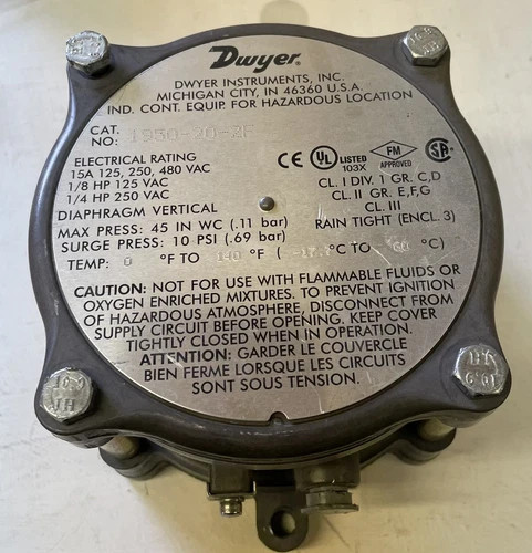 Dwyer 1950-20-2F Explosion-Proof Differential Pressure Switch — primary product image
