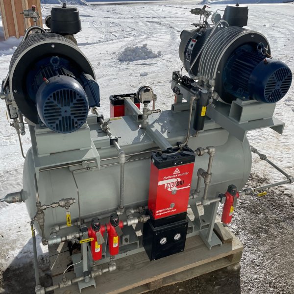 Chamco Sullair ES6MD Duplex 10 HP Rotary Screw Instrument Air Compressor Package with Domnick Hunter PneuDri Dryers