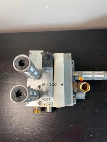 Festo Solenoid Valve VSVA-B-M52-MZD-A1-1T1L with Regulator VABF-S6-10-P1A6-G12 — primary product image