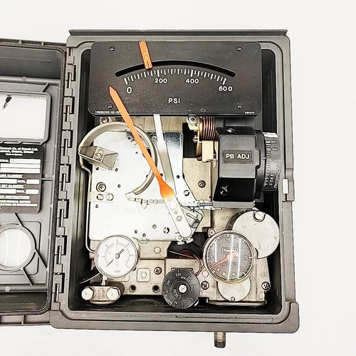 Fisher 4195BR Wizard Pneumatic Gauge Pressure Controller — product image 3 of 3