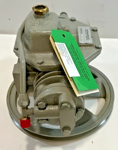 Becker CircuitAir 210 Oil-Lubricated Rotary Vane Compressor — product image 4 of 7