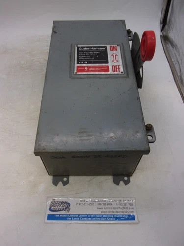 Cutler-Hammer DH361FDK Heavy Duty Safety Switch, 30A, 600V, 3-Pole, Fusible, NEMA 12/3R — primary product image