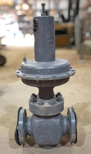 Norriseal Series 2720 3-Inch Globe Control Valve with Close-Coupled Pneumatic Actuator