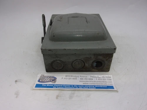 Square D Heavy Duty Safety Switch 30A 3P Fusible 240V NEMA 1 — product image 6 of 8
