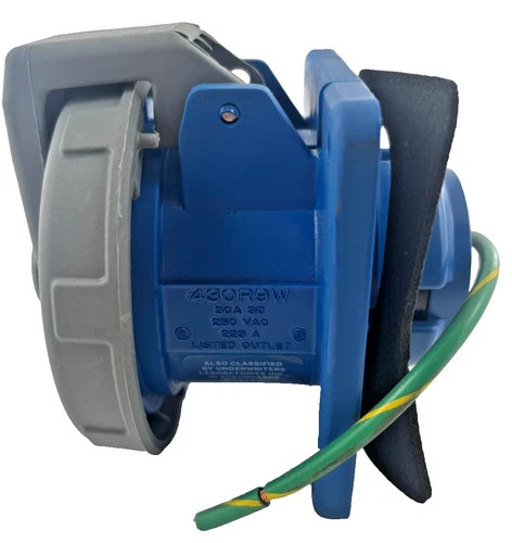 Hubbell 430R9W Watertight Pin and Sleeve Receptacle — product image 5 of 6