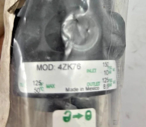 Speedaire 4ZK76 Miniature Filter-Regulator, 1/4" NPT — product image 2 of 4