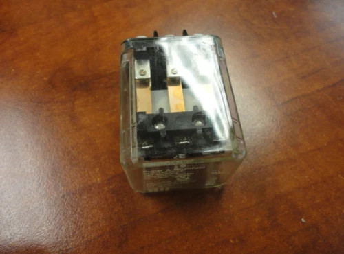 Potter & Brumfield KUP14A1512S 12VAC Enclosed Relay — primary product image