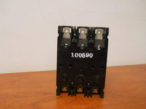 Westinghouse REA3070 70A 3-Pole 240V Circuit Breaker — product image 4 of 5