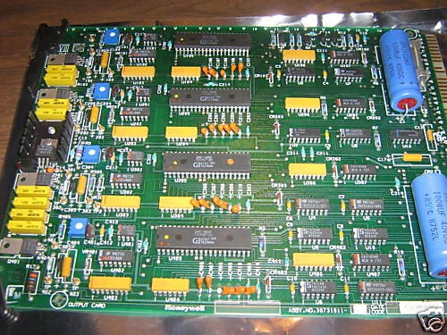 Honeywell TDC2000 Output Card 30731811-001 — primary product image