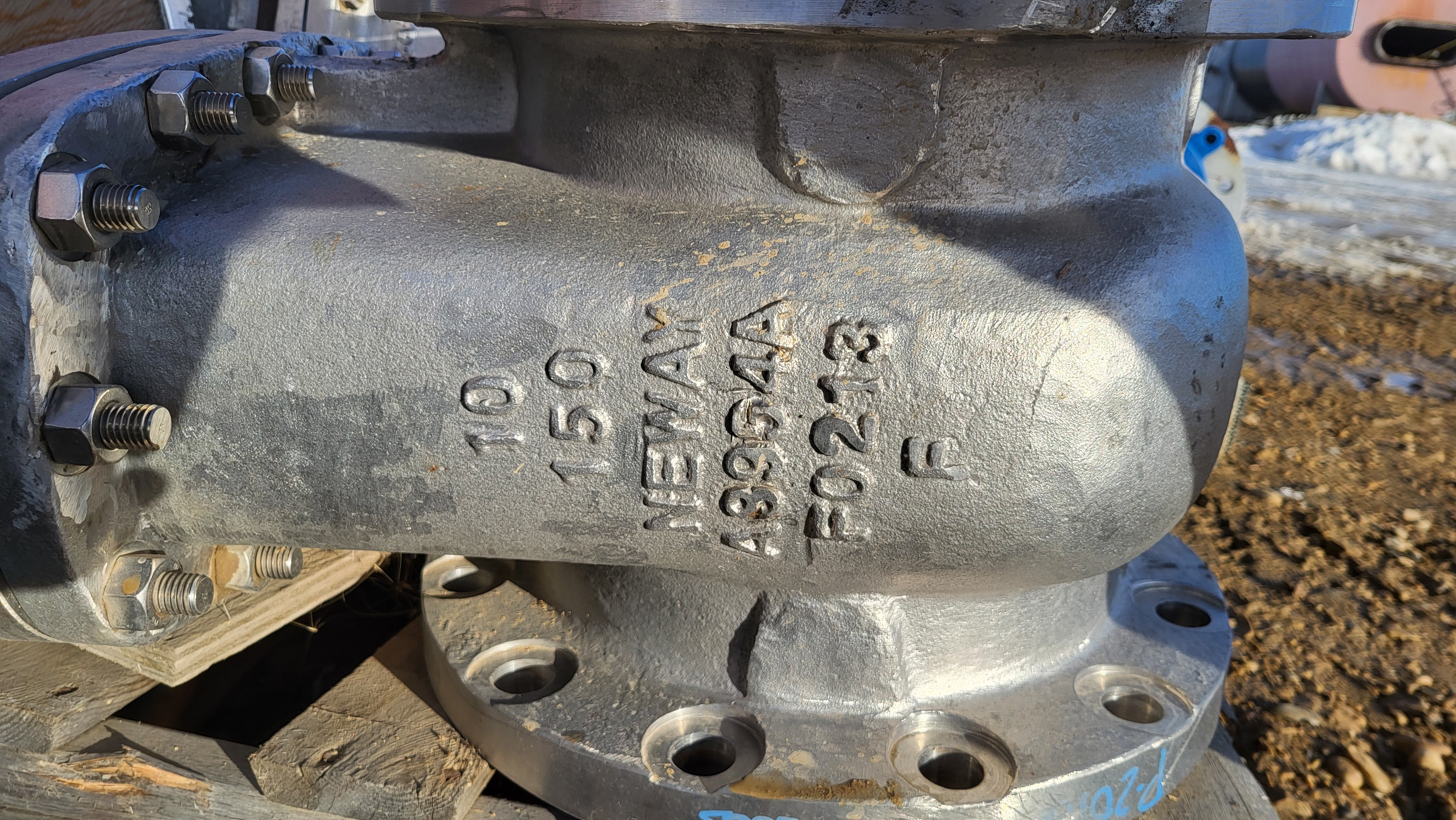 Neway 10-Inch Class 150 Cast Duplex Stainless Steel Gate Valve Fig. No. 10G1RZF53HFW-T-600-NC-G — product image 2 of 4