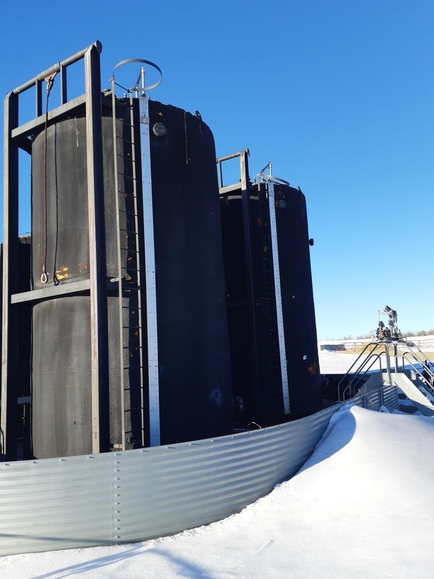 400 BBL Double Wall Coated Tanks — product image 3 of 6