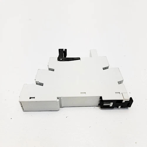 Allen-Bradley 700-HLT12 Series A Terminal Block Relay — product image 3 of 3