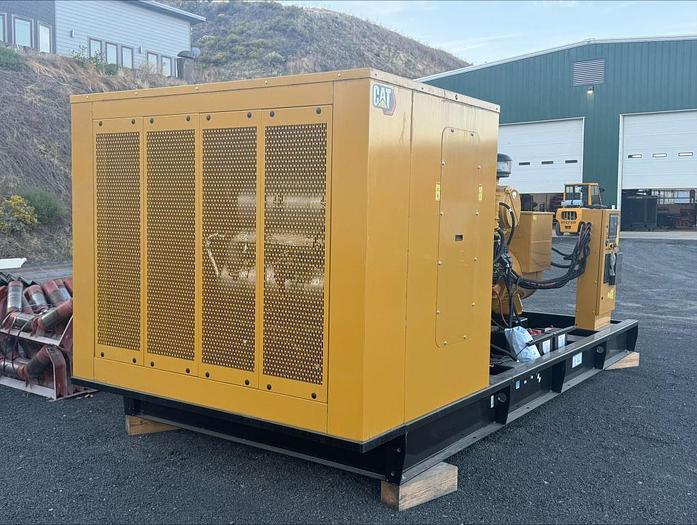 Caterpillar C32 1000 kW Diesel Generator Set — product image 7 of 10