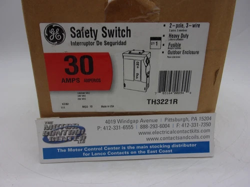 GE Heavy Duty Safety Switch TH3221R, 30A, Fusible, NEMA 3R — primary product image