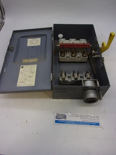 Arrow Hart 24291 Fusible Safety Switch, 3-Pole, 60A, 600V, NEMA 1 Indoor — product image 5 of 9