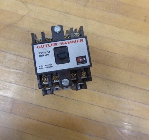 Cutler-Hammer D26MRD70B1 Type M Machine Tool Relay — primary product image