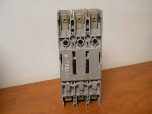 Westinghouse HKB3250F Molded Case Circuit Breaker, 250A Frame, 600V, 3-Pole with HKB3150T 150A Trip Unit — product image 4 of 5