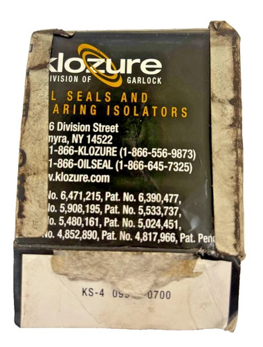 Garlock Klozure 21158-1042 Model 63 High Performance Dynamic Oil Seal — product image 2 of 5