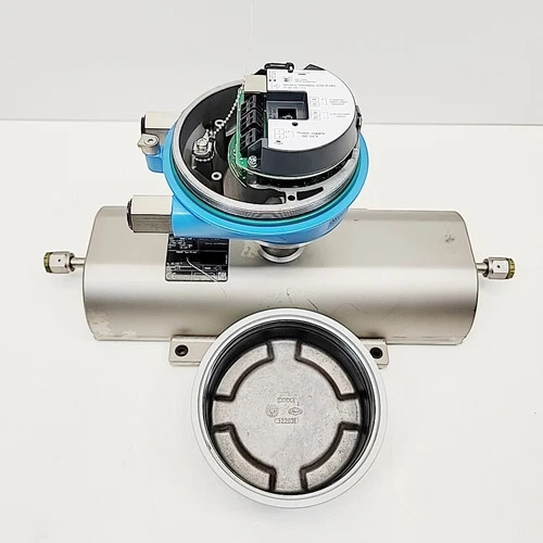 Endress+Hauser Promass A 100 Coriolis Mass Flow Meter 8A1B02-13L9/0 — product image 3 of 14