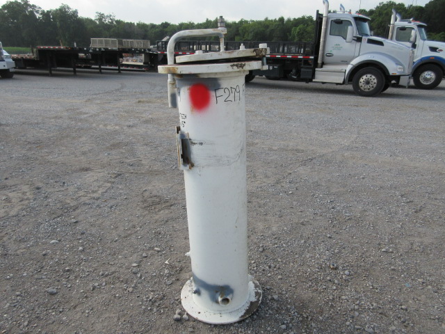 Valerus Vertical Filter Separator S3261-0 — product image 7 of 8