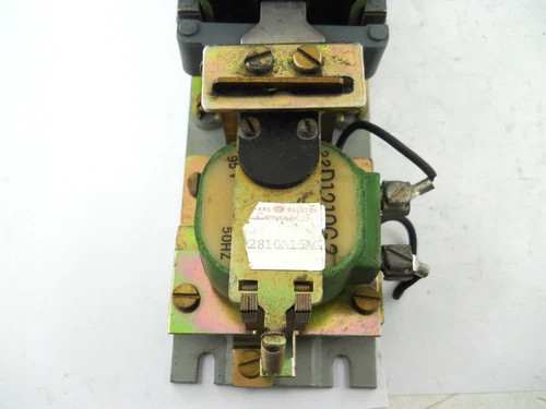 General Electric CR2810A15AG Latching Machine Tool Relay 115V Coil 8P 8-NO — product image 3 of 7