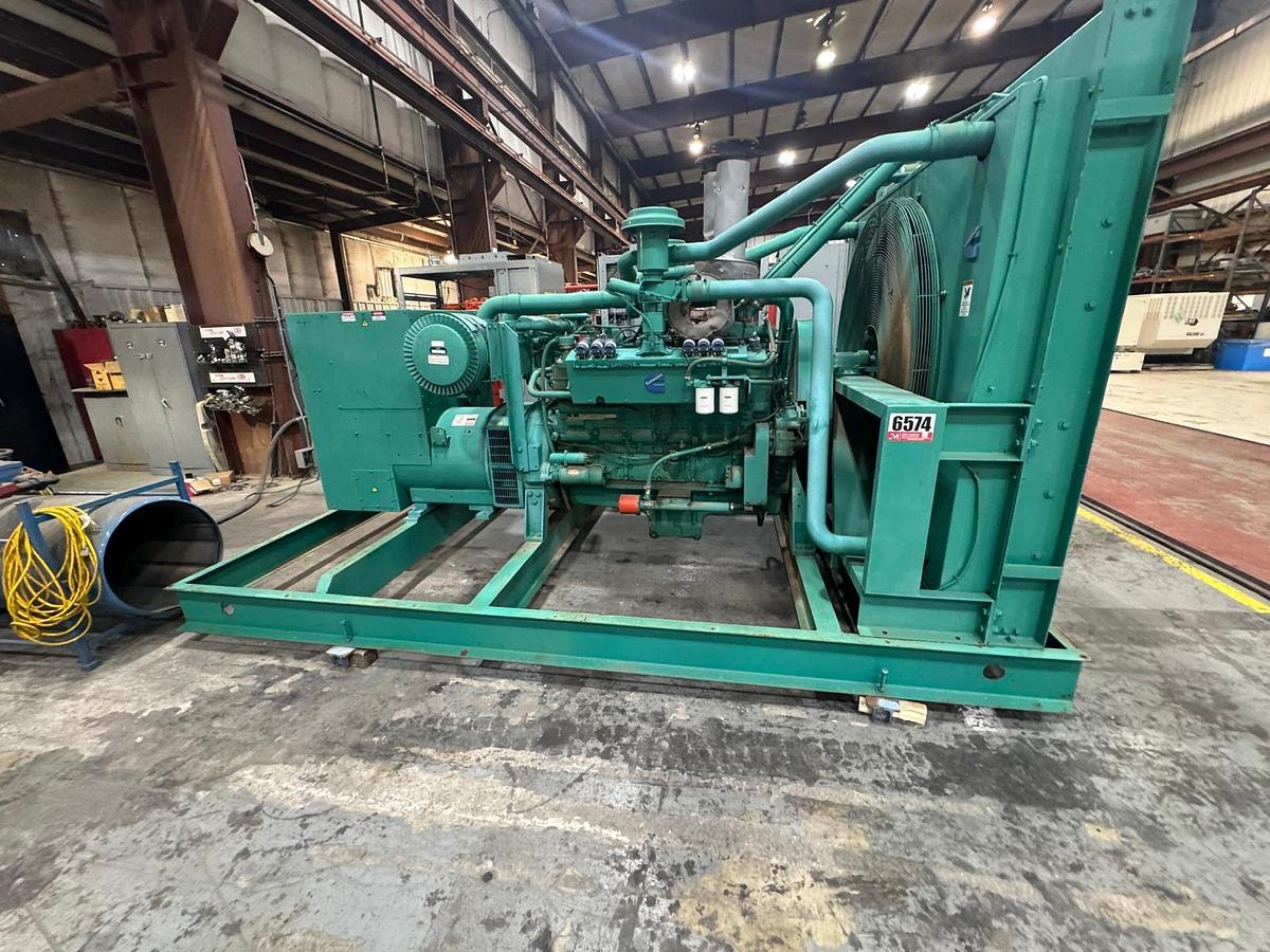 Cummins GTA28 400 kW Natural Gas Generator Set