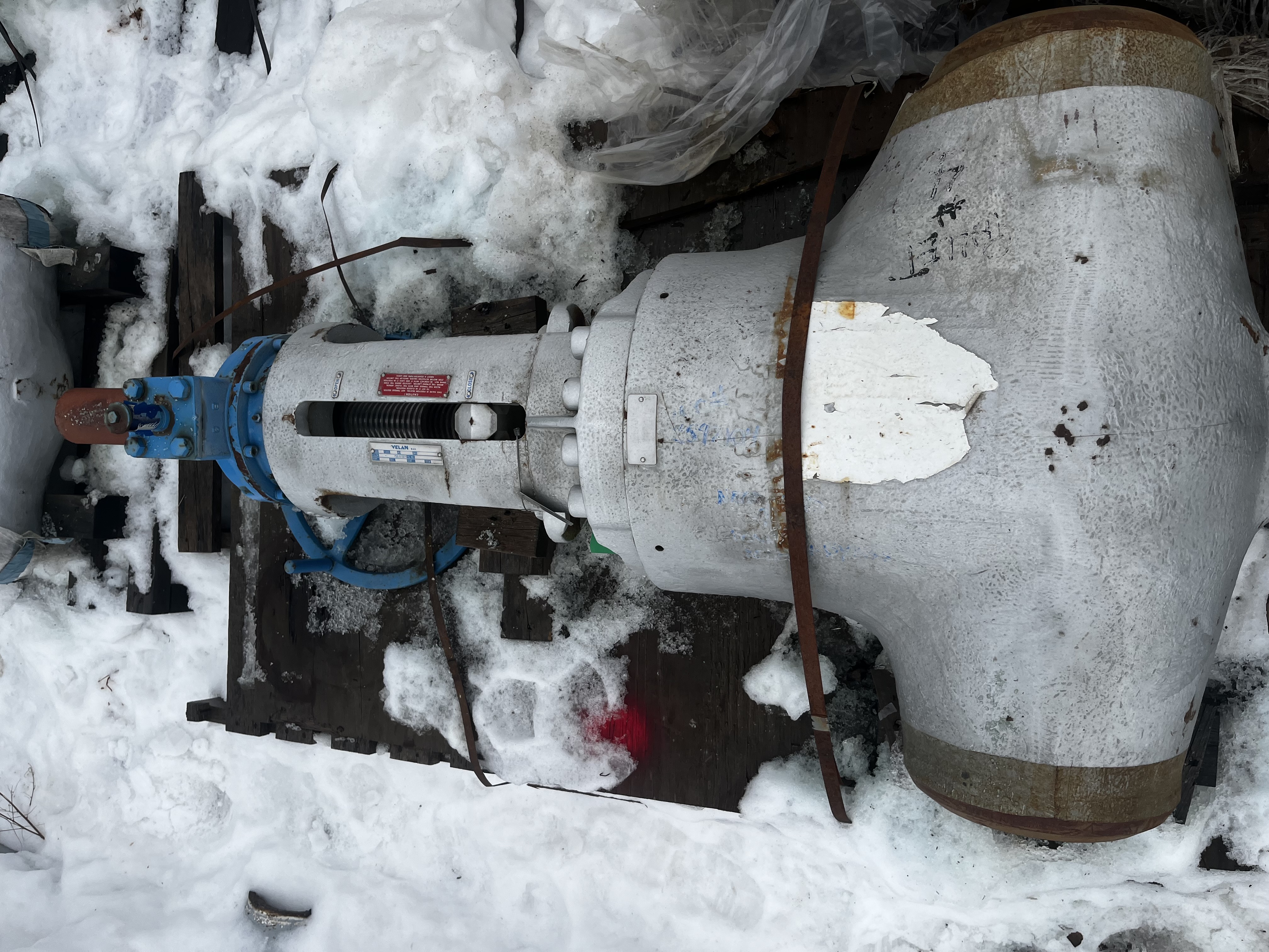 Velan Class 1500 Forged Steel Gate Valve 10x10x4 with VT-30 Gear Operator — primary product image