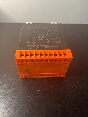 E. Dold & Söhne BN5983.53/61 Safemaster Emergency Stop Safety Relay — product image 3 of 4