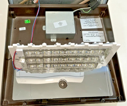 Holophane W4GLED30C100050KT3MMVOLTSPDBZSDP LED Wallpack Security Light — product image 3 of 11